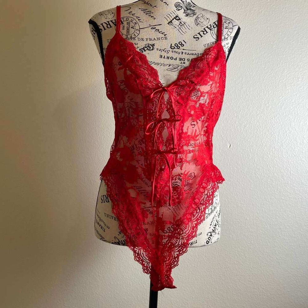 Vintage Victoria's Secret teddy bodysuit velvet burnout lace lingerie M‎